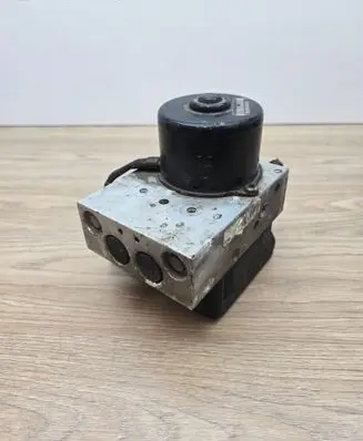 Volvo V70 ABS Pump 8619537 8619538 346982
