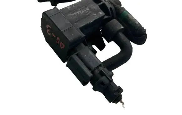 Vacuum valve