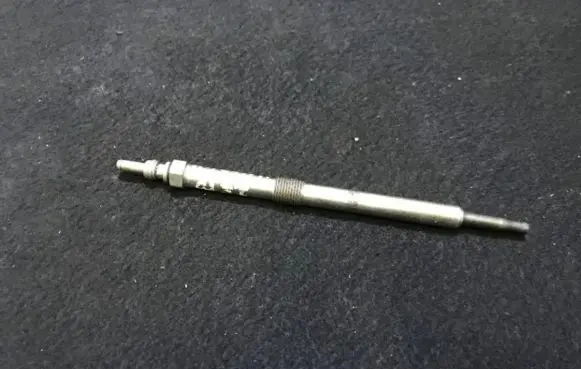 Renault Laguna II Glow plug 0100226351
