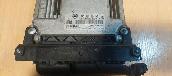 Seat Ibiza IV (6J,6P) Engine control unit/module ECU 0281016733 045906013AM 045906013AB