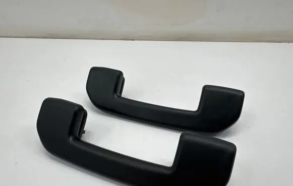 Opel Corsa F A set of handles for the ceiling 