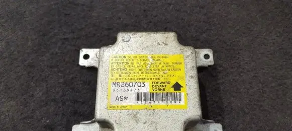 Mitsubishi Lancer Airbag control unit/module mr260703 X6T39473