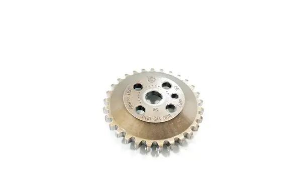 Volkswagen Touran II Oil pump 03C115121J