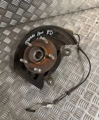 Nissan Qashqai Front wheel hub 40014J0040