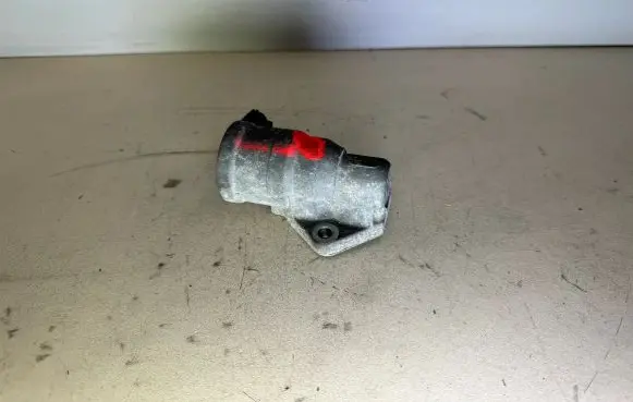Volvo S40, V40 Idle control valve (regulator) 1385097