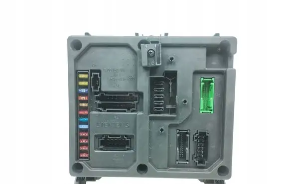 Volkswagen Sharan Fuse module S108145300C