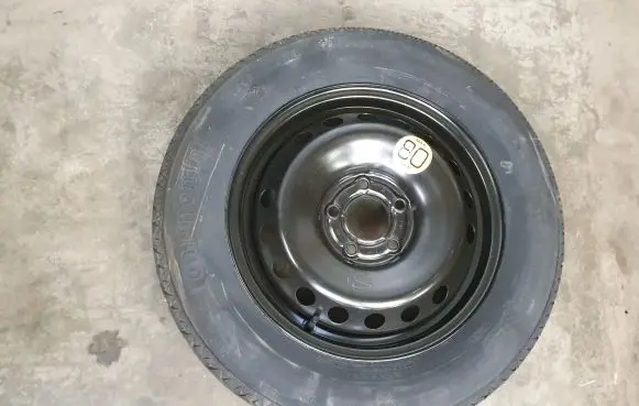 Nissan Qashqai R16 spare wheel 