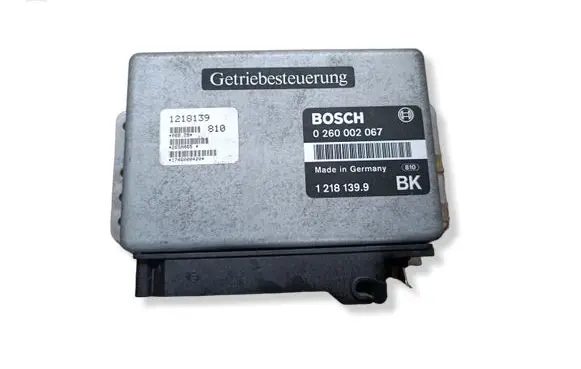 BMW 7 E32 Gearbox control unit/module 0260002067