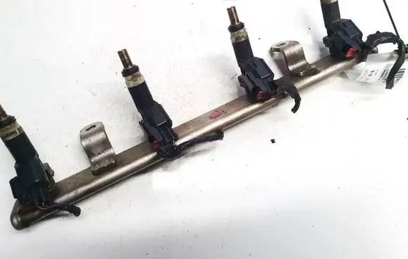 Chrysler Sebring (JS) Fuel main line pipe 04891575aa
