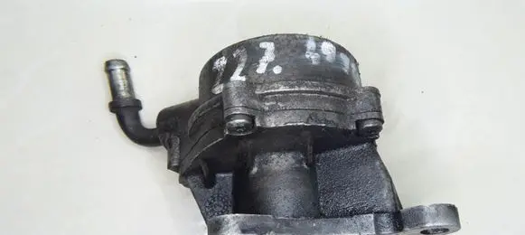 Renault Scenic I Vacuum pump 721172131
