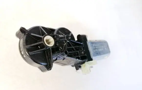 Jeep Grand Cherokee (WK) Seat adjustment motor 0390203212