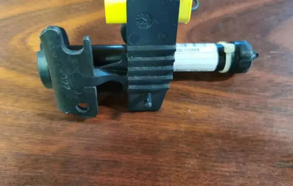 BMW 5 G30 G31 Airbag deployment crash/impact sensor AR7435798 C38B17 49893820