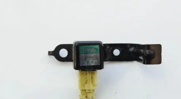 Lexus RX 450H Airbag deployment crash/impact sensor G484948020 1876005920