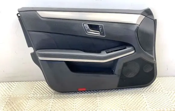 Mercedes-Benz E W212 Front door card panel trim 