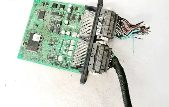 Mazda 3 I Engine control unit/module