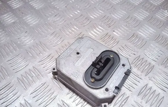 Volkswagen Sharan Window wiper relay 1397328044 7M0906015