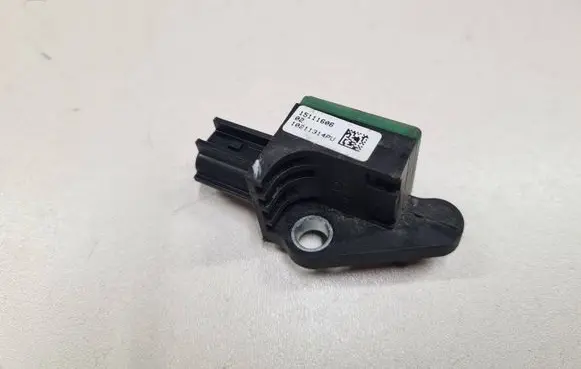 Volkswagen PASSAT B7 Airbag deployment crash/impact sensor 5N0959351B 15111606 10211314PU