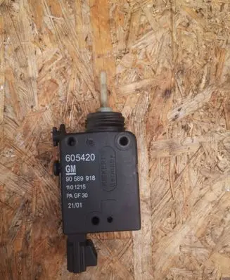 Opel Astra G Central locking motor 90589918 605420