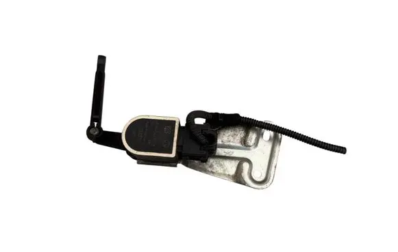 Mercedes-Benz E W212 Front height sensor lever A0045429918 A2123201043 2123201043