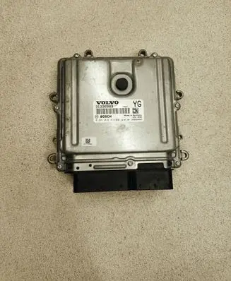 Volvo V40 Engine control unit/module 31336983 1039S50500 0281018414