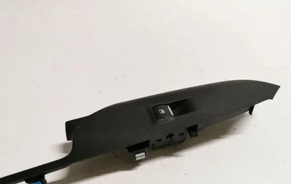 Ford Mustang VI Electric window control switch FR3B14528A