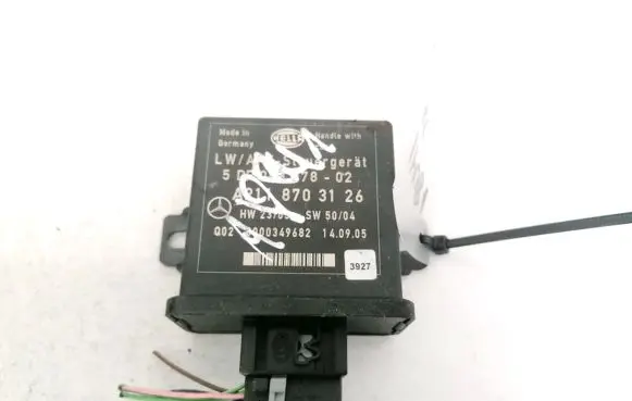 Mercedes-Benz CLS C219 Light module LCM A2118703126