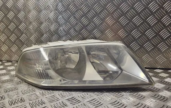 Skoda Octavia Mk2 (1Z) Headlight/headlamp