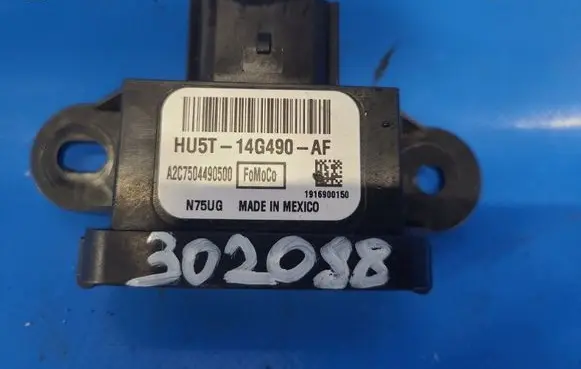 Ford Mustang VI Central body control module HU5Z14G490C