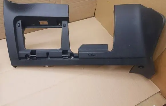 Volkswagen Golf VII Dashboard lower bottom trim panel 5G1858367 5G1858365