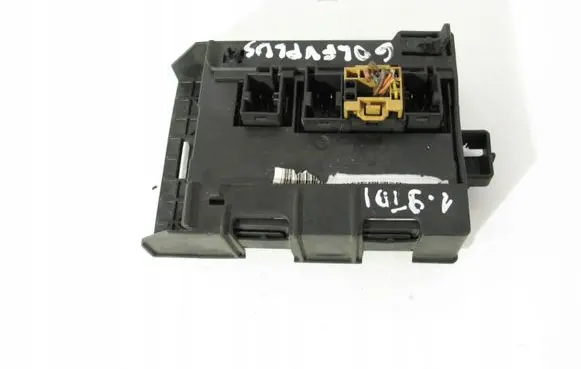 Volkswagen Golf V Comfort/convenience module Array