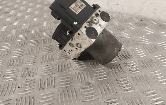 Toyota Avensis T250 ABS Pump 4454005032 4405005062 895415072