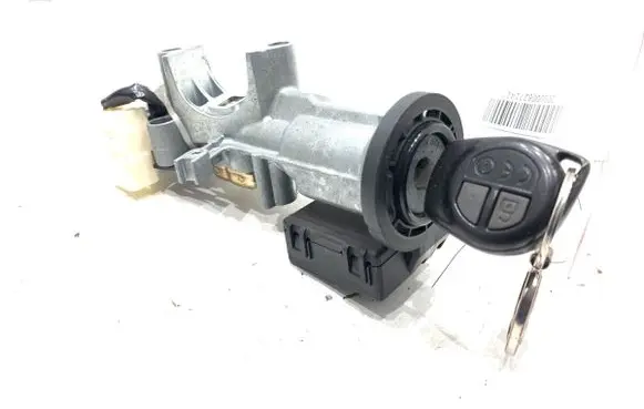 Suzuki Swift I Ignition lock 3397062J00