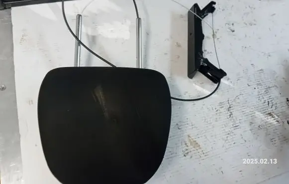 Toyota Avensis T270 Front seat headrest 100311157