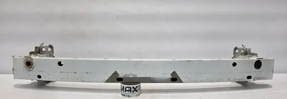 Toyota Auris E180 Front bumper support beam