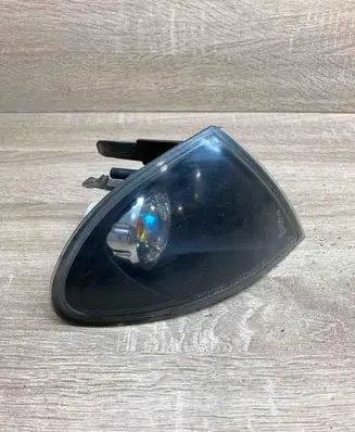 BMW 3 E46 Front indicator light SK3321E46