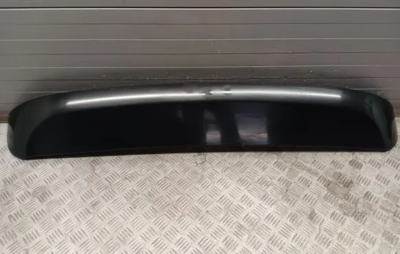 Chrysler Pacifica Tailgate/trunk spoiler 