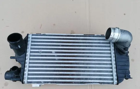 KIA Sportage Intercooler radiator 282702M800