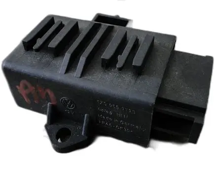 Volkswagen PASSAT B6 Trunk lid opening control unit 1Z0959772B