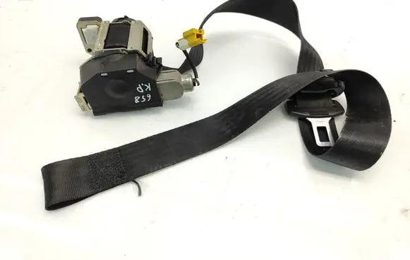 Alfa Romeo 147 Front seatbelt E2049077