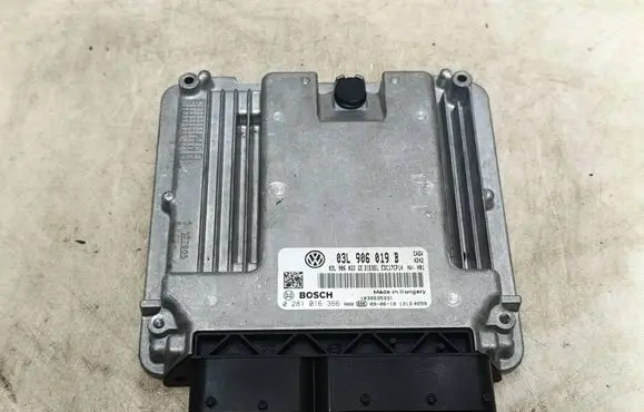 Seat Exeo (3R) Engine control unit/module 03L906019B 03L906022GE 0281016366