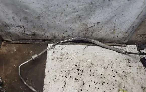 BMW 3 E46 Air conditioning (A/C) pipe/hose