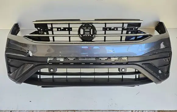 Volkswagen Tiguan Allspace Front bumper 5NN807221B