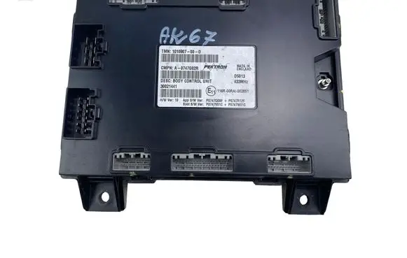 Tesla Model S Central body control module 101090700D