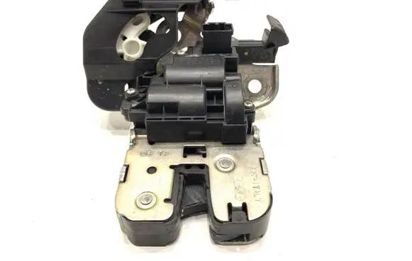 Skoda Rapid (NH) Tailgate exterior lock 5E0827505