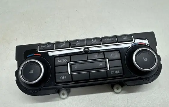 Volkswagen PASSAT B7 Climate control unit 5K0907044FA