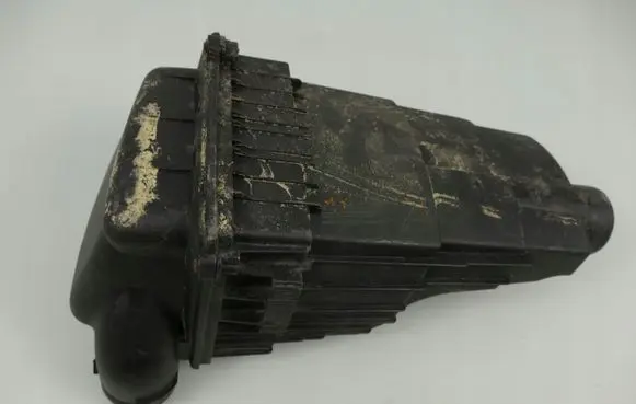 Citroen Xsara Air filter box 9628426980