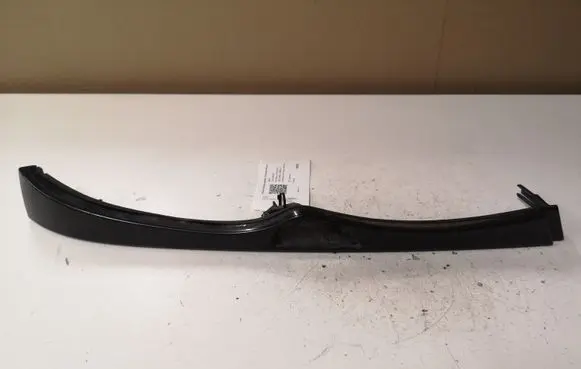 BMW 3 E46 Under headlight/headlamp trim 51137030552 11460913
