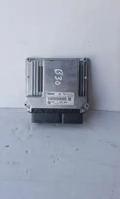 BMW 1 E81 E87 Engine control unit/module 0281014239 7809001 DDE7809001