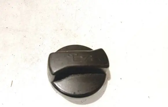 Volvo S80 Oil filler cap 026103485A