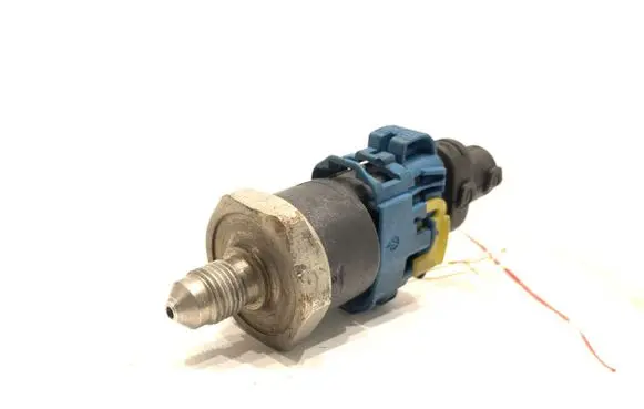 Alfa Romeo GT Fuel pressure sensor 0261545010